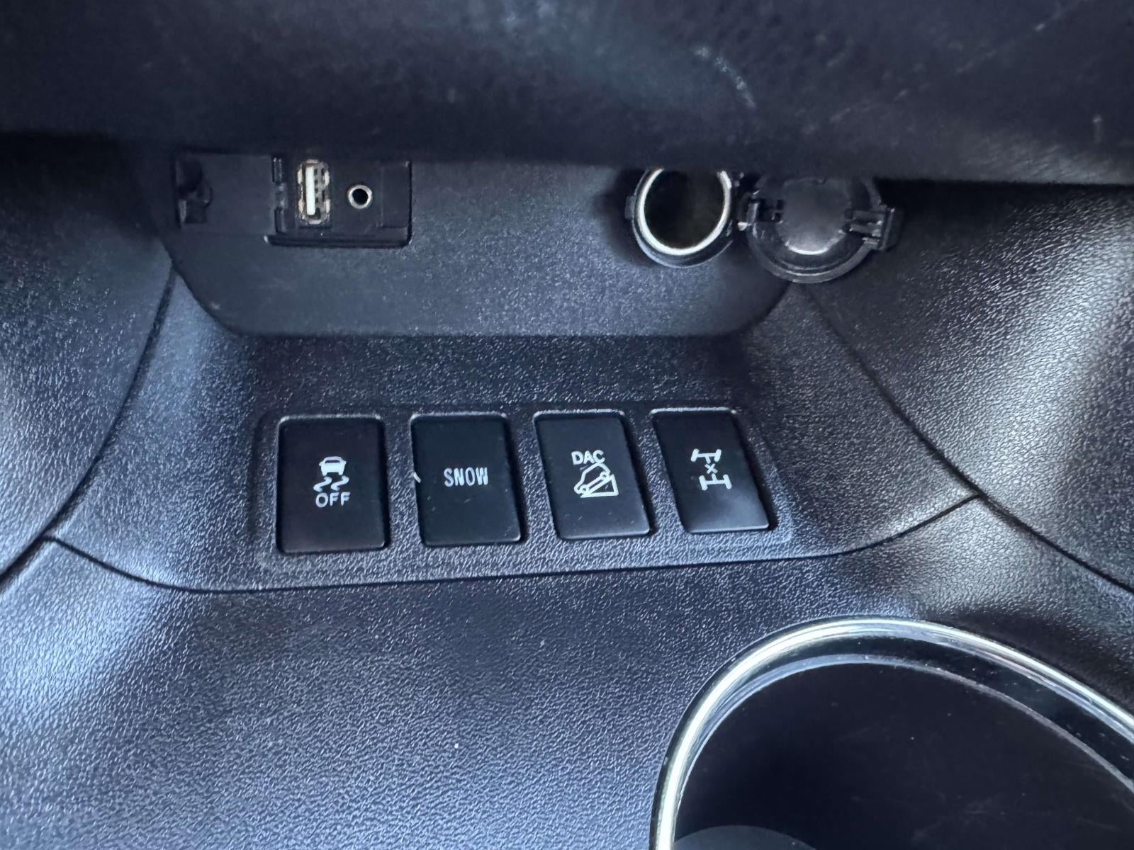 2016 Toyota Highlander LE V6