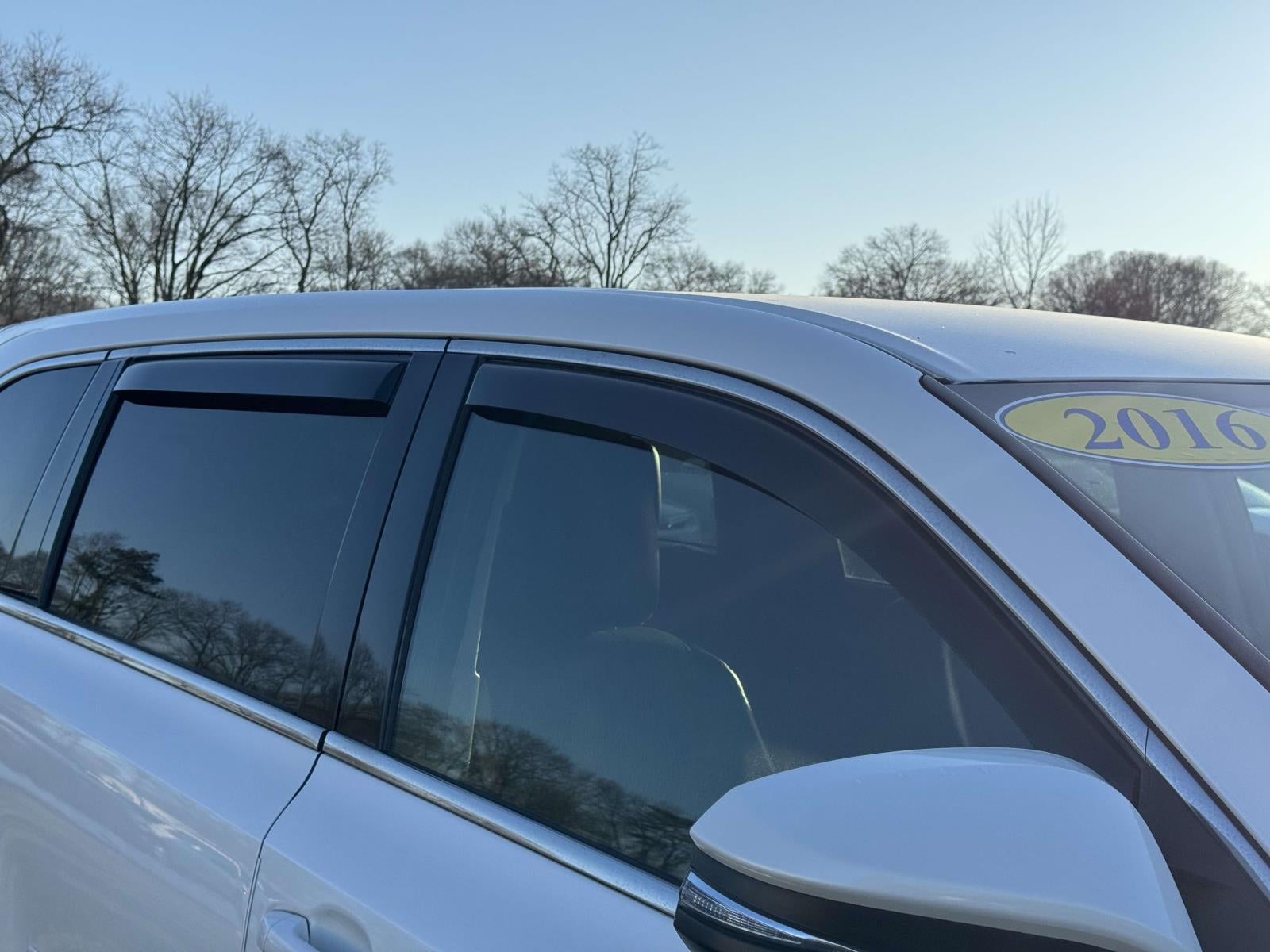 2016 Toyota Highlander LE V6