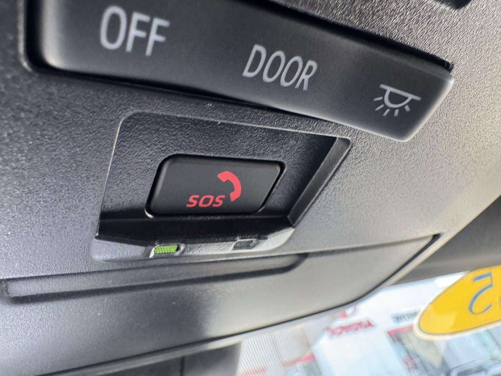 2025 Toyota Sienna Woodland Edition 7 Passenger