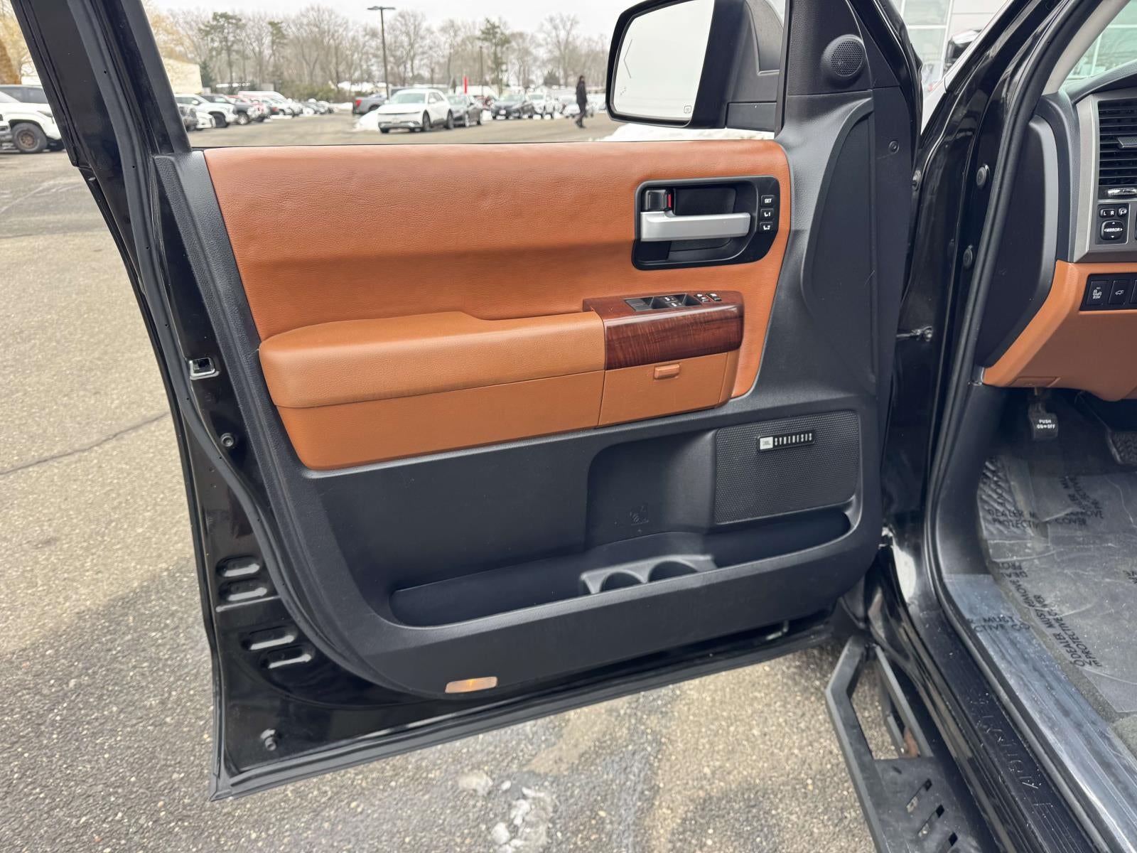 2016 Toyota Sequoia Platinum