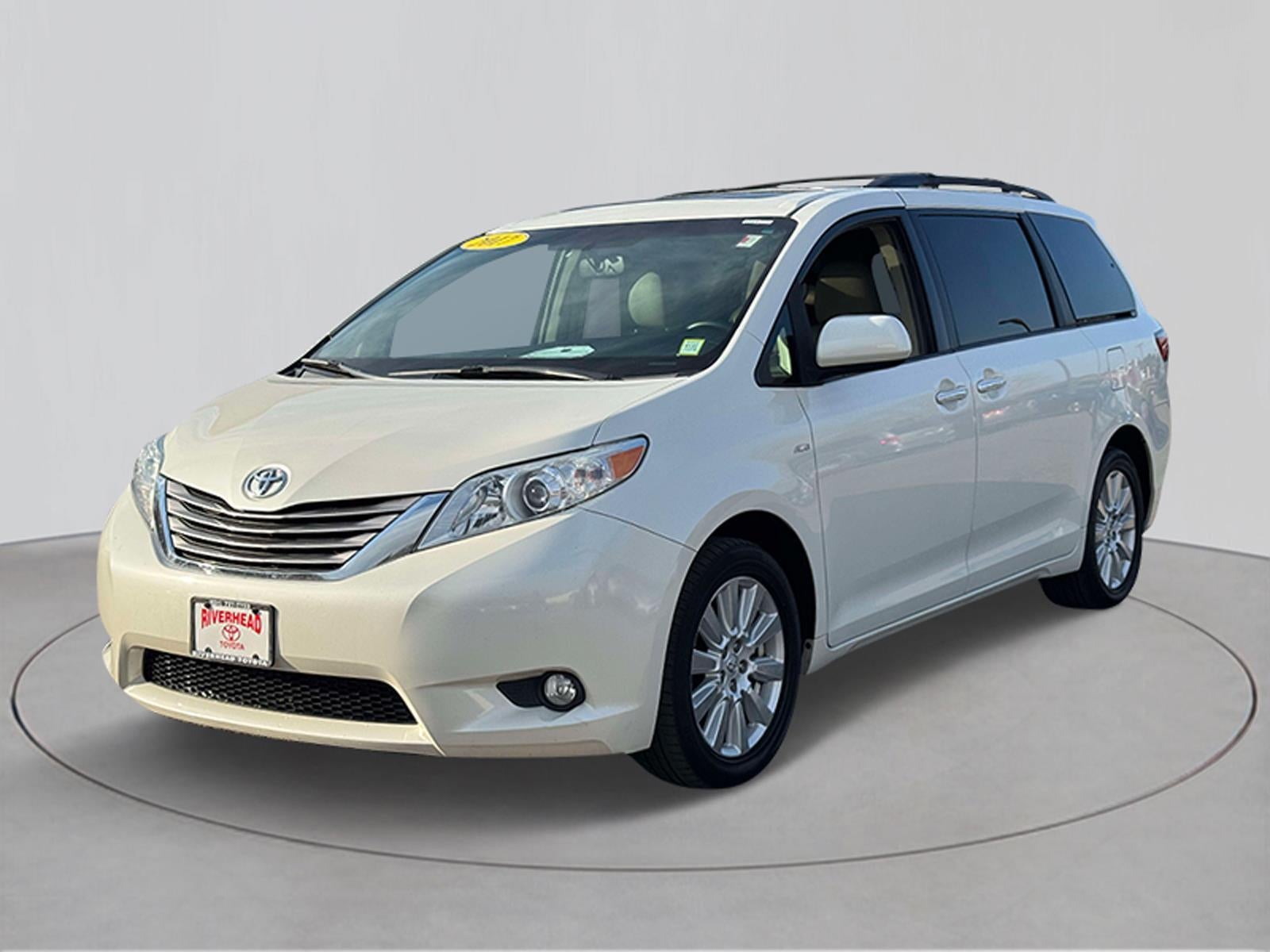2017 Toyota Sienna XLE