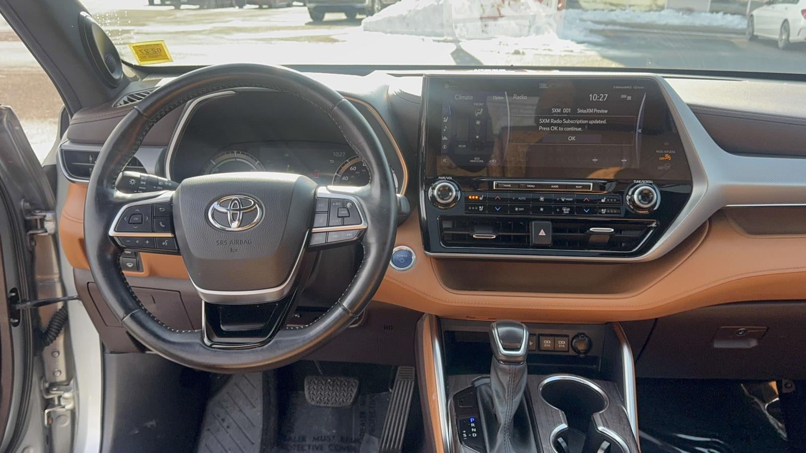 2021 Toyota Highlander Hybrid Platinum