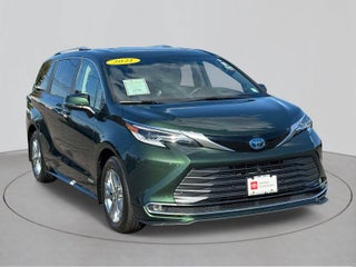 2021 Toyota Sienna Platinum 7 Passenger