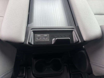 2025 Toyota Sienna XLE 7 Passenger