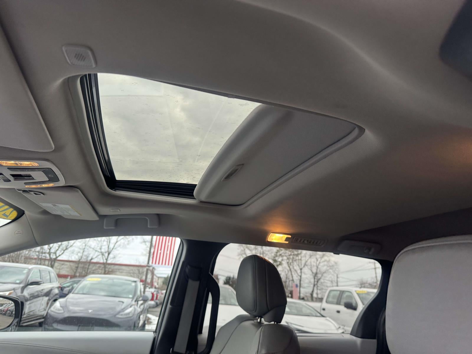 2025 Toyota Sienna XLE 7 Passenger