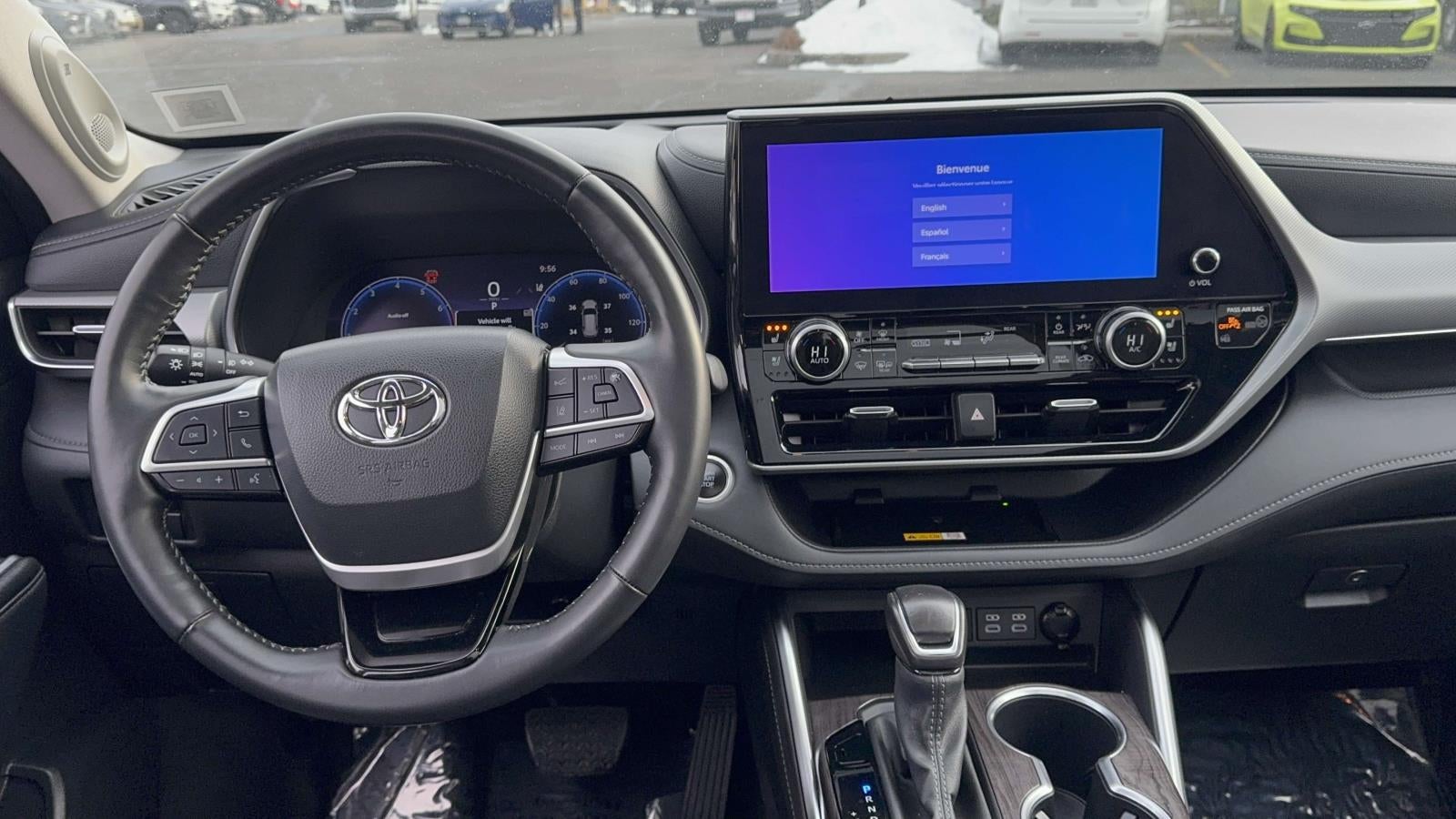 2024 Toyota Highlander Platinum