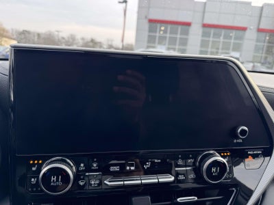 2024 Toyota Highlander Platinum