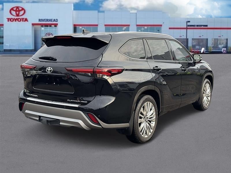 2024 Toyota Highlander Platinum