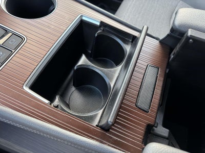 2023 Toyota Sienna LE 8 Passenger