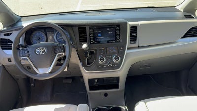 2020 Toyota Sienna LE 8 Passenger