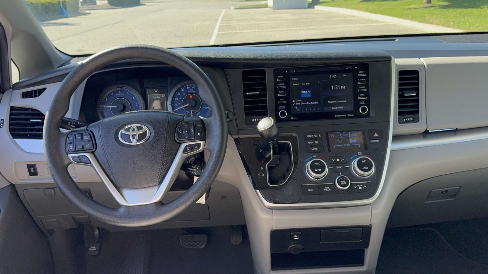 2020 Toyota Sienna LE 8 Passenger