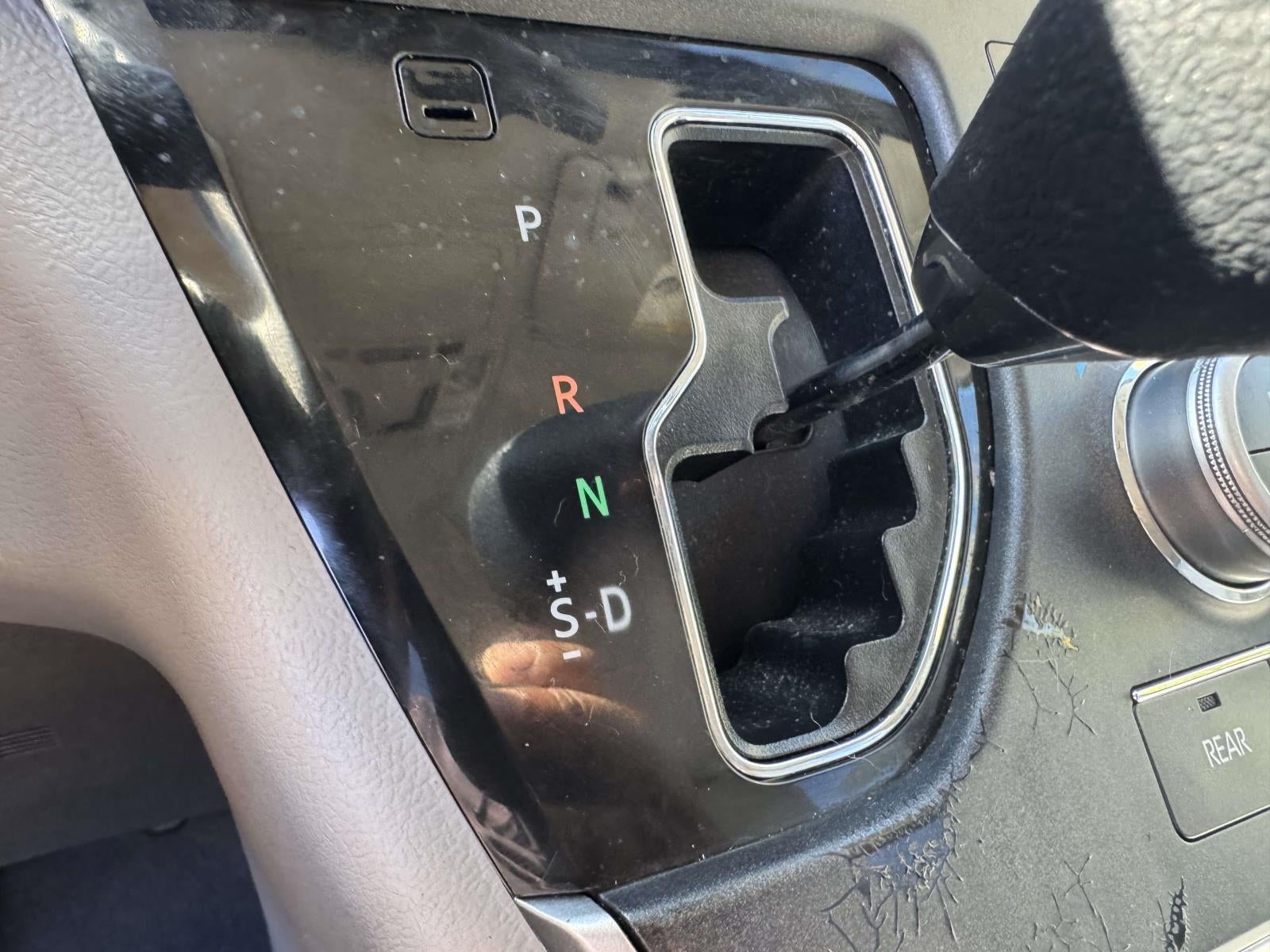 2020 Toyota Sienna LE 8 Passenger