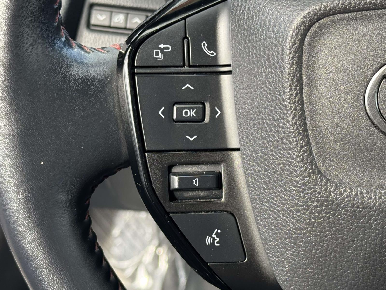 2023 Toyota Prius Prime SE