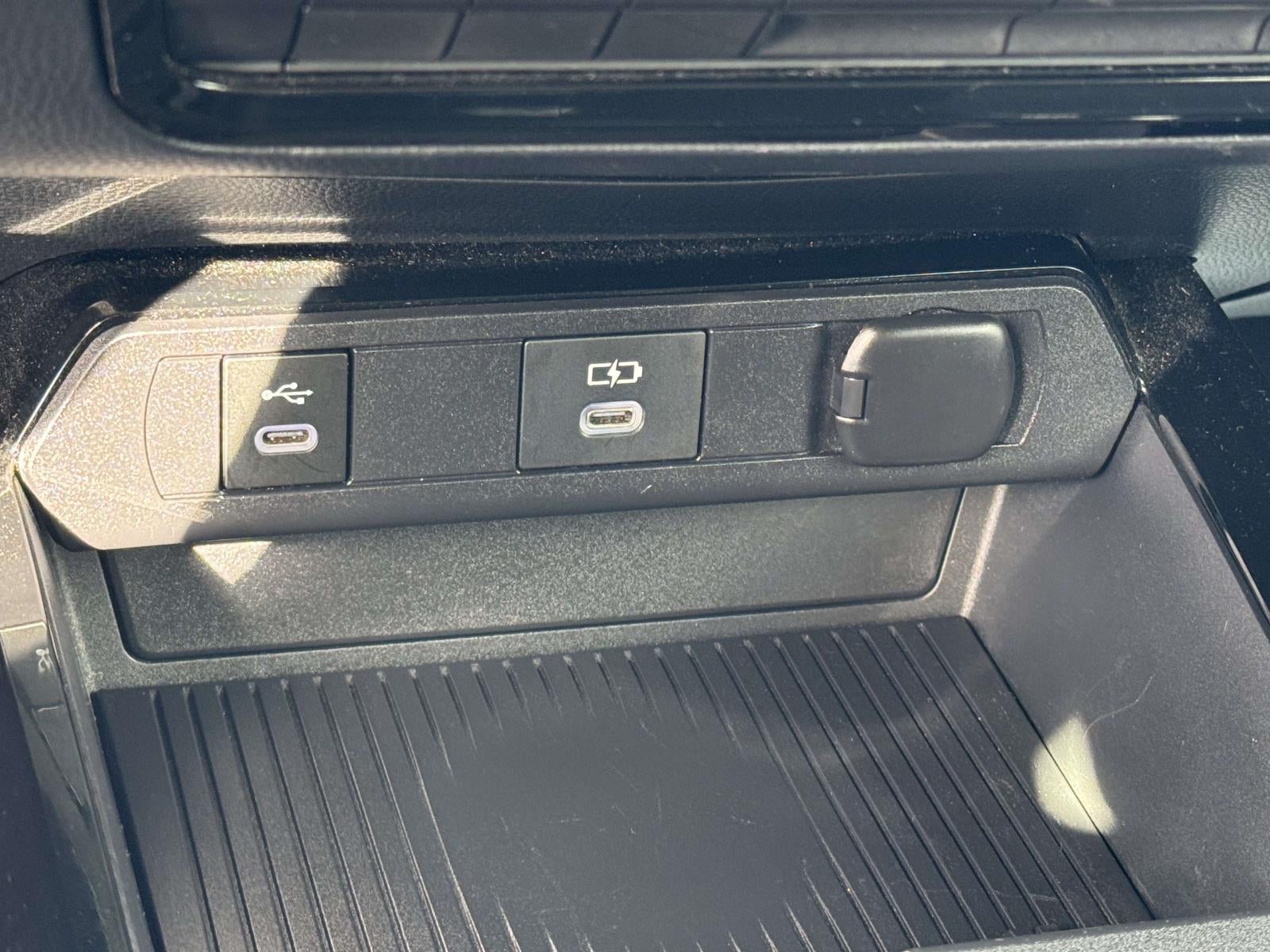 2023 Toyota Prius Prime SE