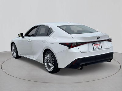 2023 Lexus IS 300