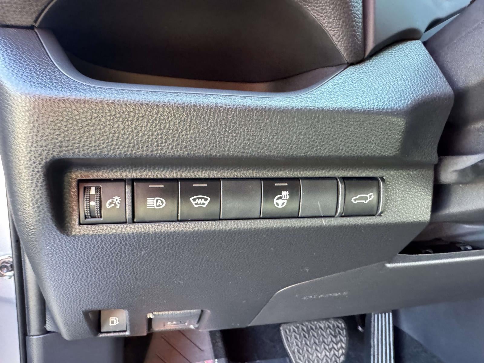 2023 Toyota RAV4 Prime SE