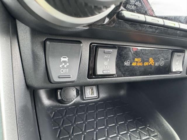 2024 Toyota RAV4 Prime SE