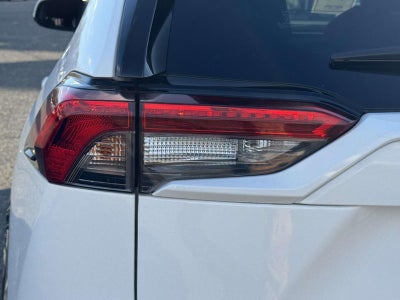 2024 Toyota RAV4 Prime SE