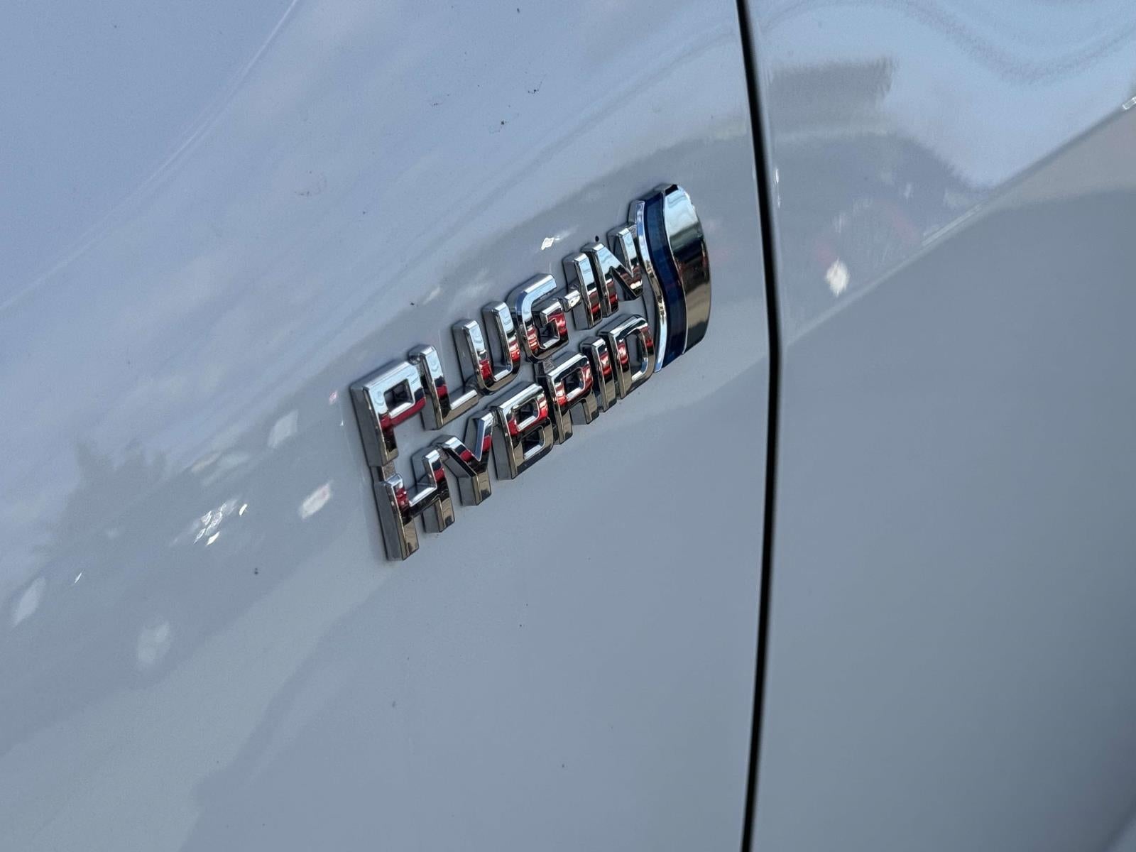 2024 Toyota RAV4 Prime SE