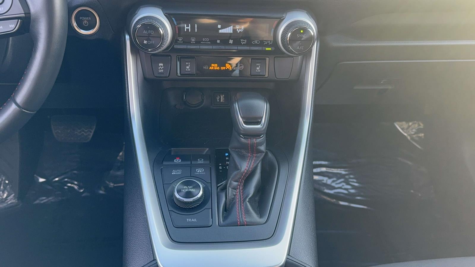 2024 Toyota RAV4 Prime SE