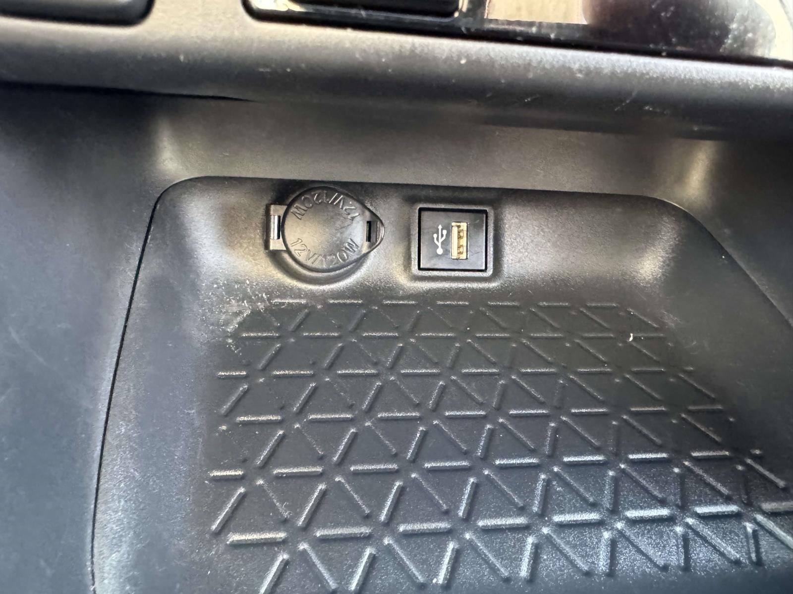 2024 Toyota RAV4 Prime SE