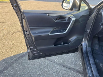 2023 Toyota RAV4 Hybrid LE