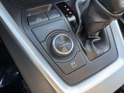 2023 Toyota RAV4 Hybrid LE