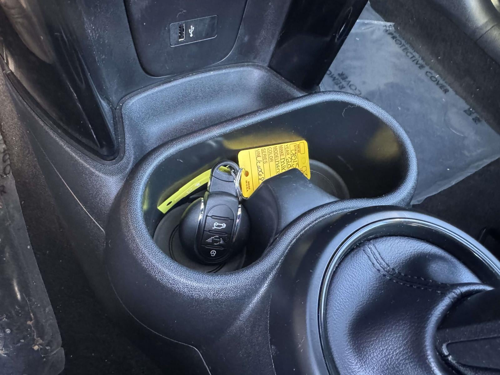 2024 MINI Cooper SE Electric Signature Plus