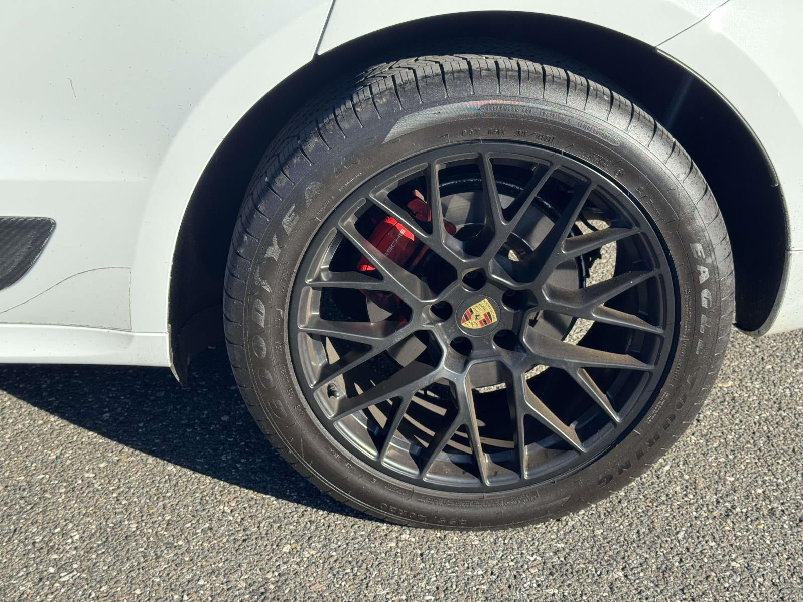 2021 Porsche Macan GTS