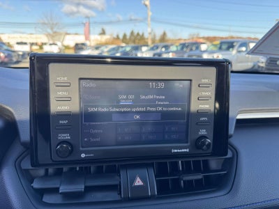 2022 Toyota RAV4 Hybrid SE