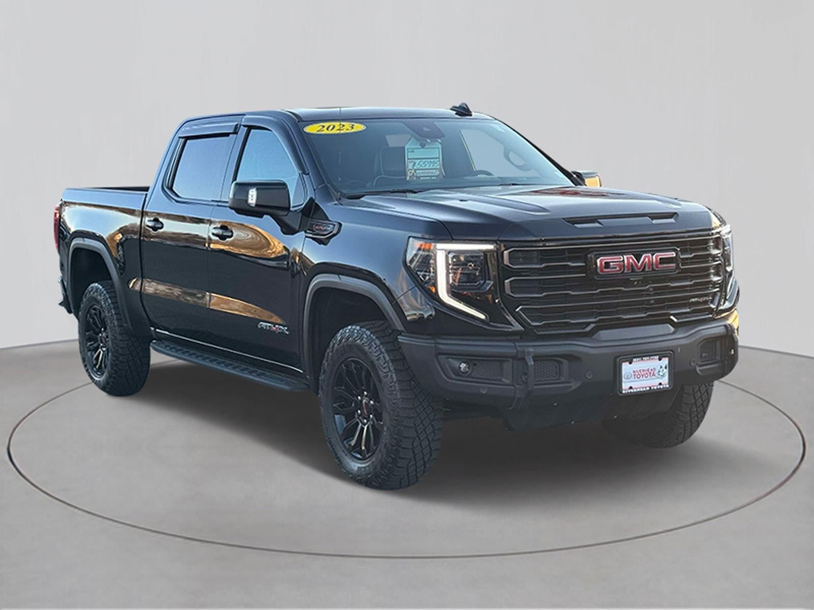 2023 GMC Sierra 1500 AT4X
