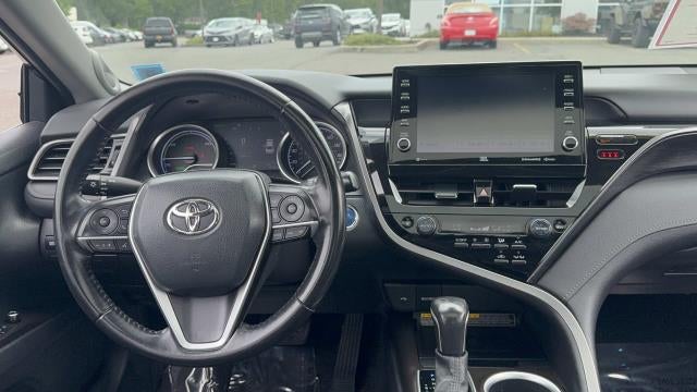 2021 Toyota Camry Hybrid XLE