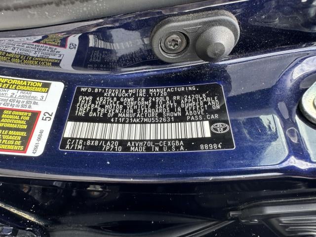 2021 Toyota Camry Hybrid XLE