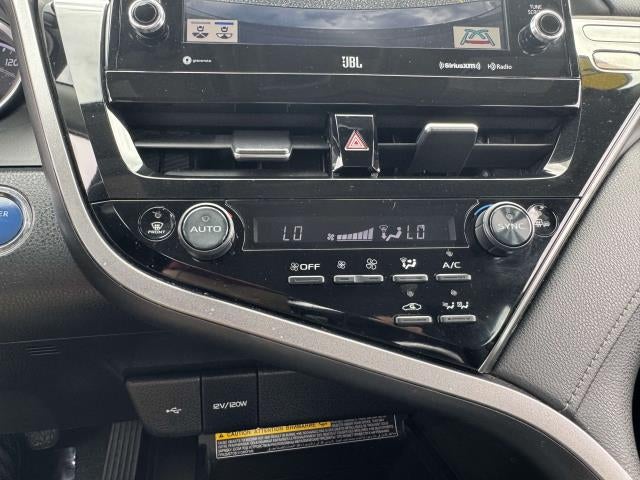 2021 Toyota Camry Hybrid XLE