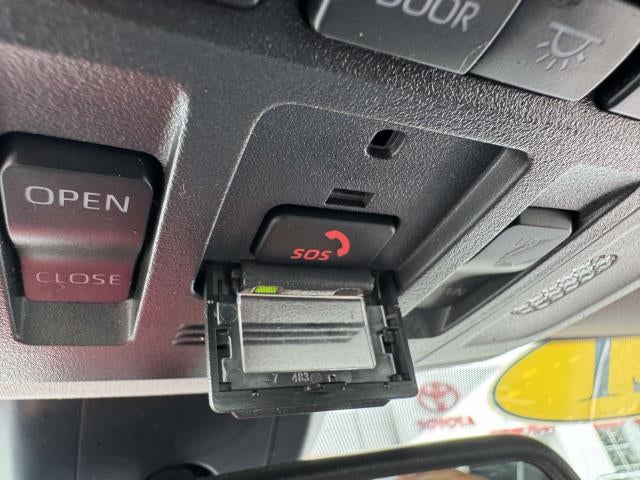 2021 Toyota Camry Hybrid XLE