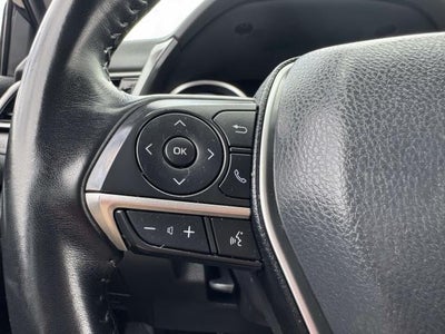 2021 Toyota Camry Hybrid XLE