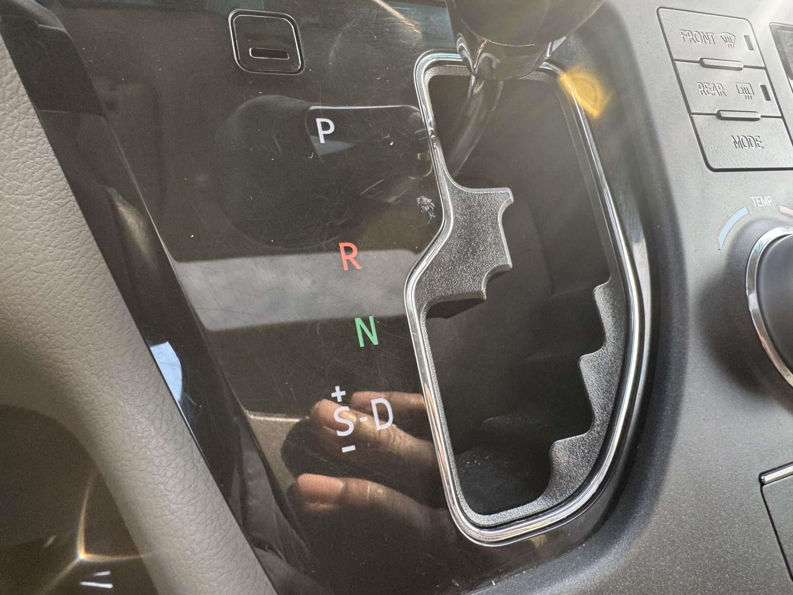 2017 Toyota Sienna XLE Premium 7 Passenger