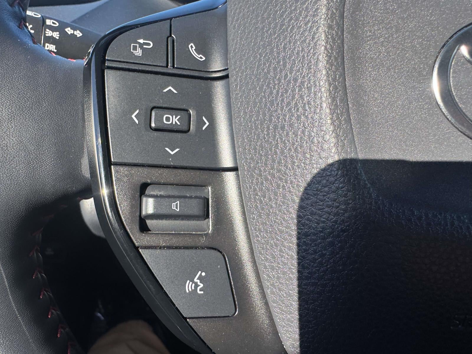 2023 Toyota Prius Prime SE